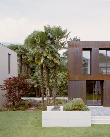 LIH Residence